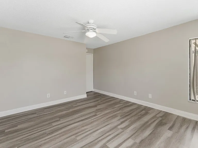 5201 Bellefield Dr — Photo 13