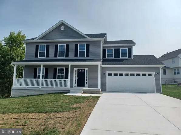 1409 Prentiss Point Pkwy, Martinsburg, WV 25401