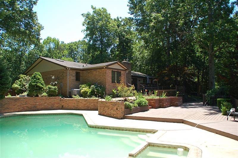 1st image of 2110 Twin Mill Ln