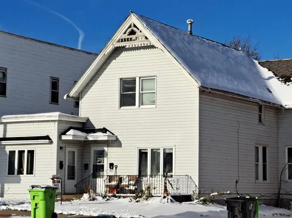 2020 Wisconsin AVE, New Holstein, WI 53061