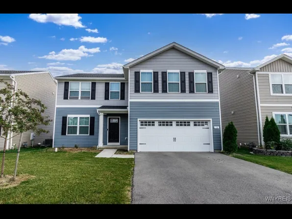 52 Winterbrook Dr, Amherst, NY 14228