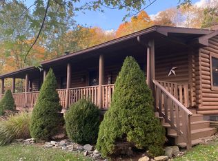 203 Bluebird Dr, Terra Alta, WV 26764