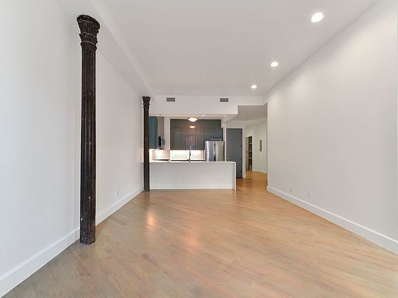2nd image of 79 Reade St APT 4A