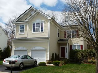10 Augusta Pl, East Brunswick, NJ 08816