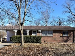 265 Patterson Ln, Florissant, MO 63031