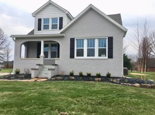 587 N Kluemper Rd, Jasper, IN 47546