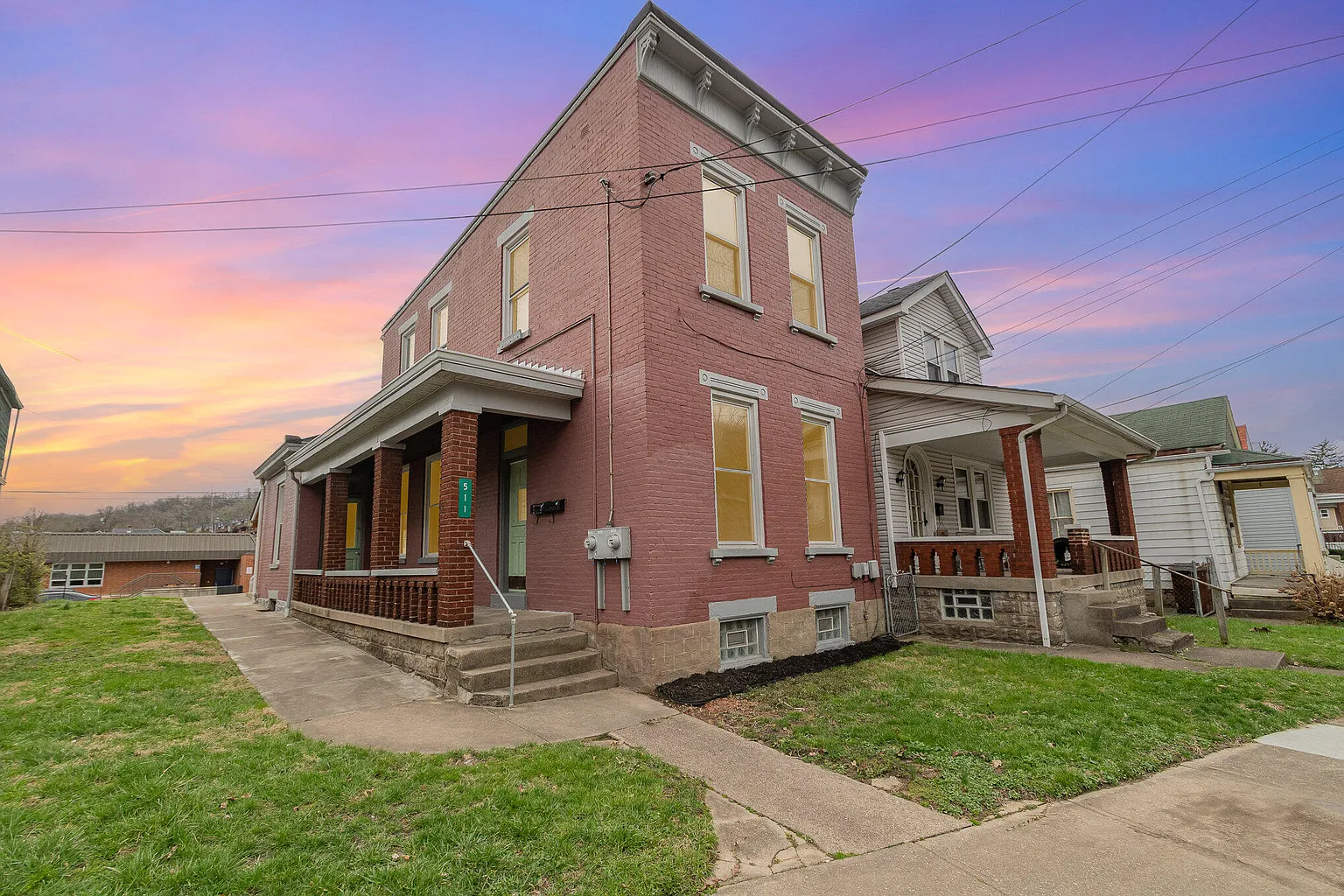 511 Highland Ave photo 1