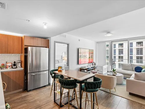 1600 SW 1st Ave #714 Photo 1