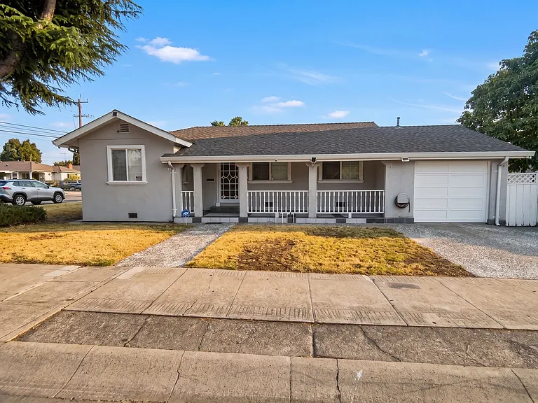 14700 Pansy St — Photo 1