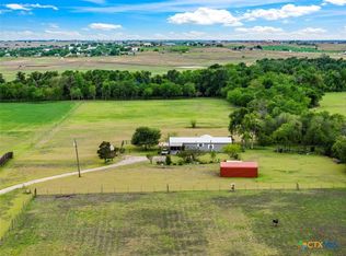 820 County Road 454, Taylor, TX 76574