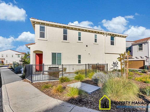 4th image of 5301 E Commerce Way Unit 54104