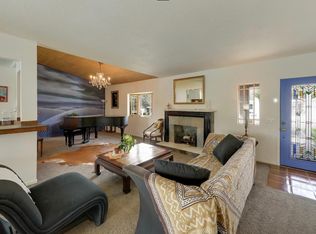 1430 N Vaquero Rd, Palm Springs, CA 92262