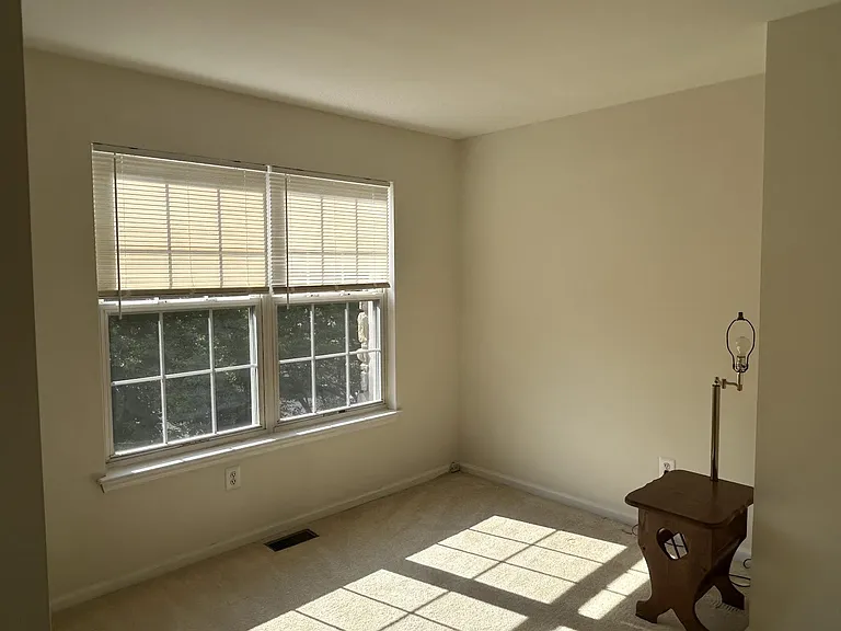 2623 Virginia Ln — Photo 21