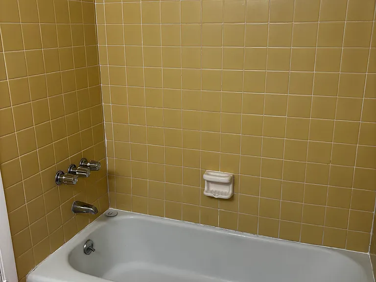 2250 Ocean Shore Blvd #105 — Photo 12