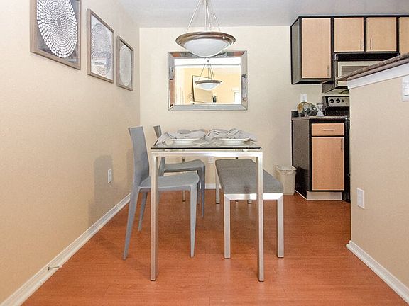 2nd image of 3226 Lake Park Way #3218-103