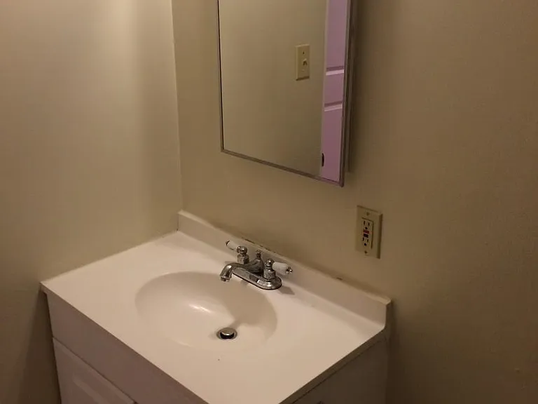 645 Fairview Ave #2 — Photo 8