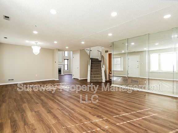 3rd image of 1 Elkington Dr