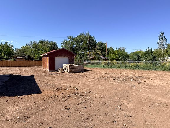 5th image of 1112 Landon Ln SW