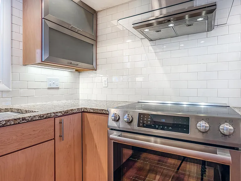 565 Jack Pine Ct — Photo 17