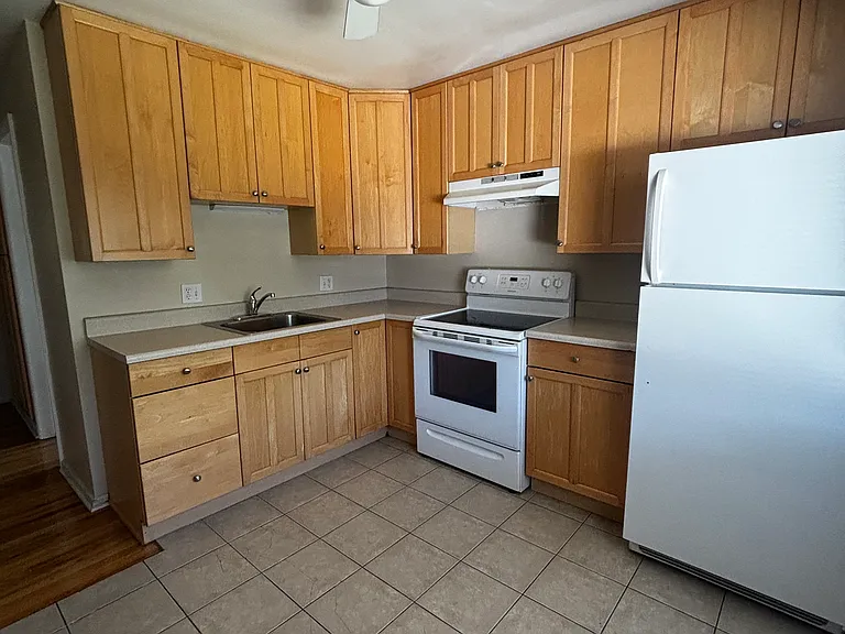 1057 E 2nd Ave #12 — Photo 8