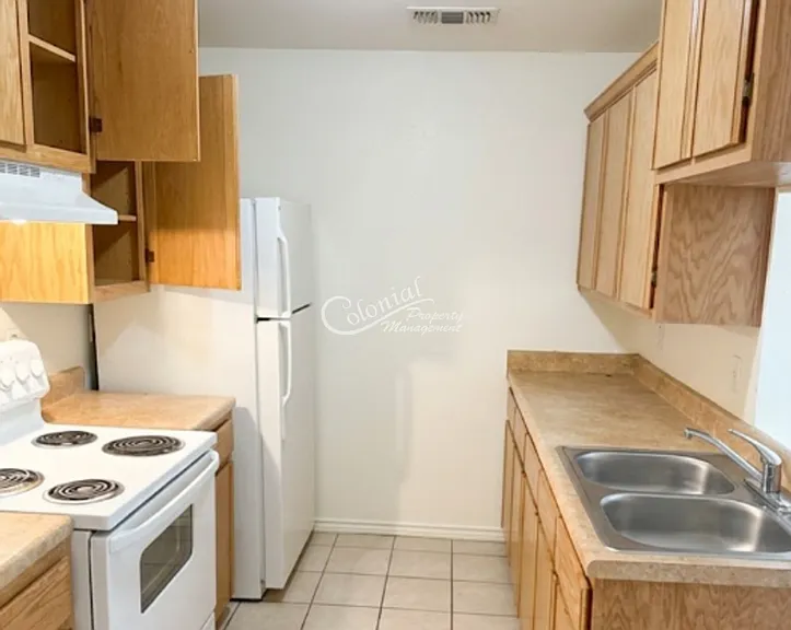507 N Gilmer St #B1 — Photo 5