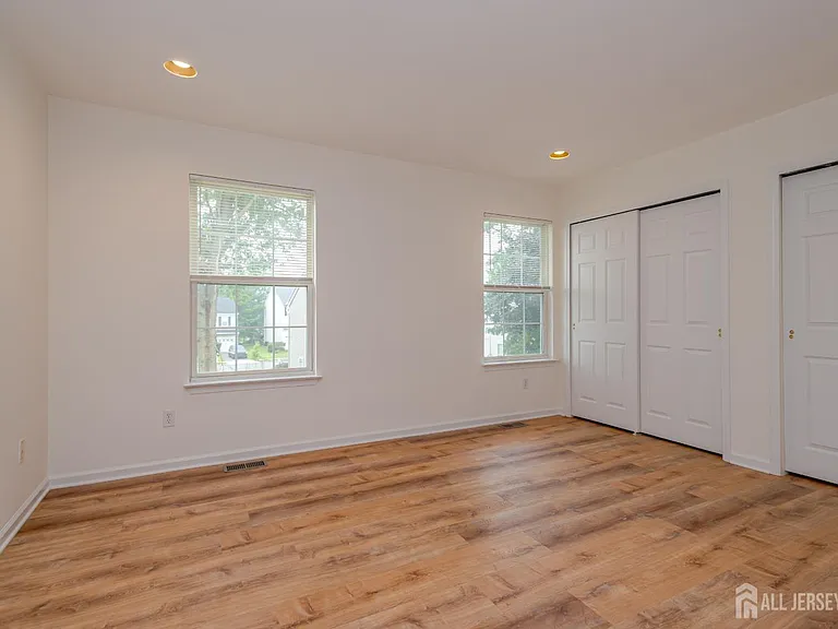 71 Manley Rd — Photo 25