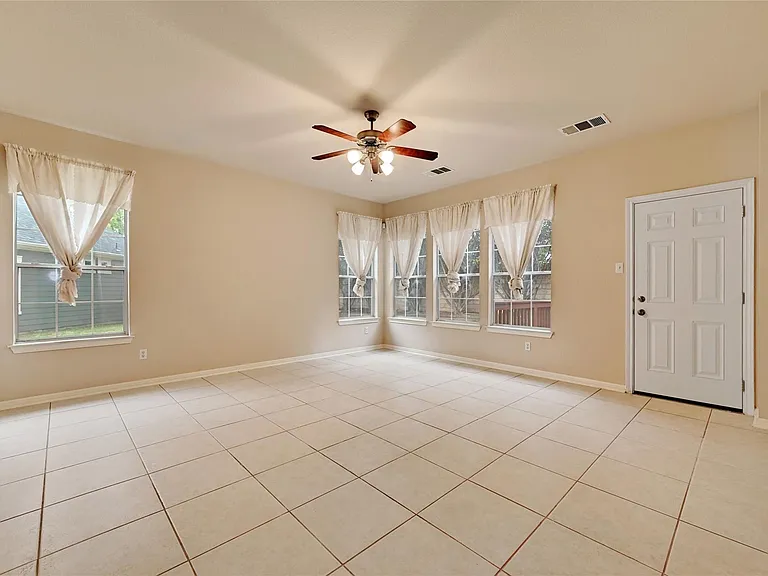 411 W Saint Elmo Rd #34 — Photo 8