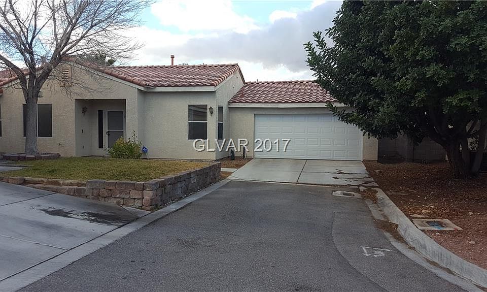 1st image of 7905 Canyon Grove Ct