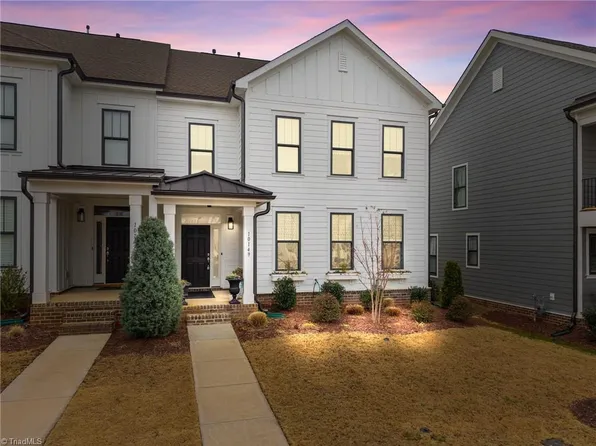 10149 Rainier Trail Dr NW, Huntersville, NC 28078