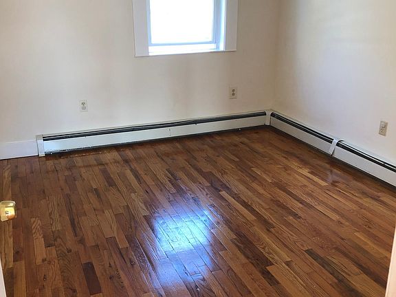 5th image of 26 Papuli Dr APT 2