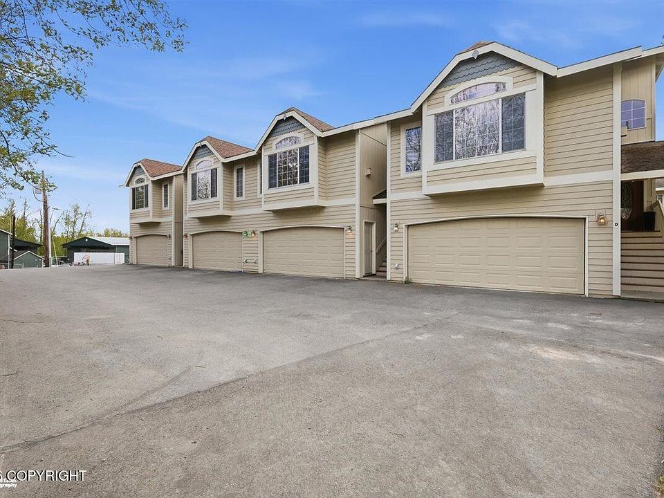 1st image of 1860 N Monte Vista Dr Unit C