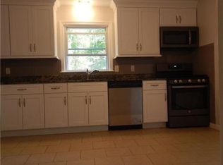 204 High St, Fairfield, CT 06824