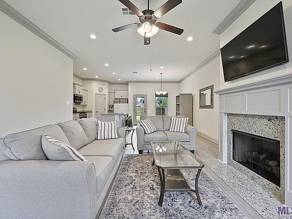 2nd image of 40245 Maddie Dr