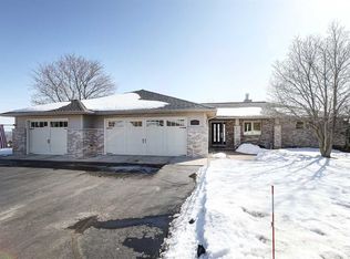 2003 Ridge View Dr, Wausau, WI 54401