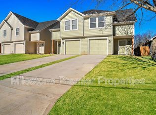 2731 W Washington St, Denison, TX 75020
