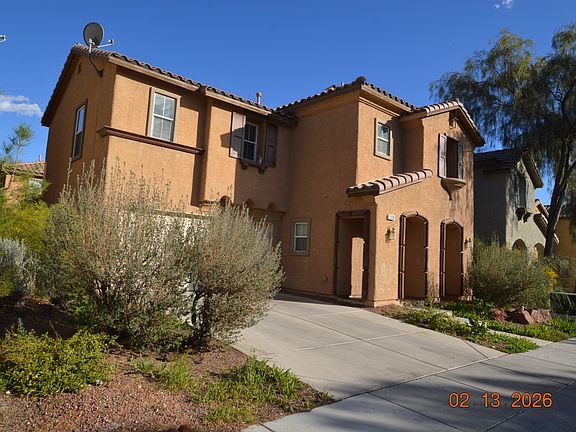 2nd image of 3338 Cave Primrose St
