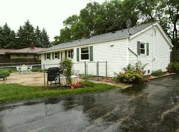 3rd image of 6265 N River Trail Dr