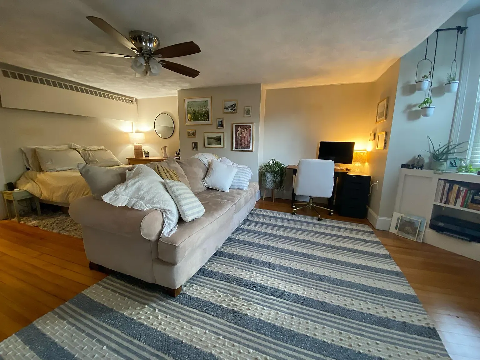 Studio, 450 sqft, $2,300 — Photo 3