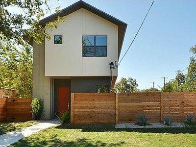 2501 E 4th St #A, Austin, TX, 78702