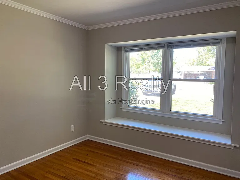 3012 Lansdowne Dr — Photo 10