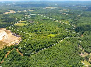 127 Godfrey Town Rd, Woodruff, SC 29388