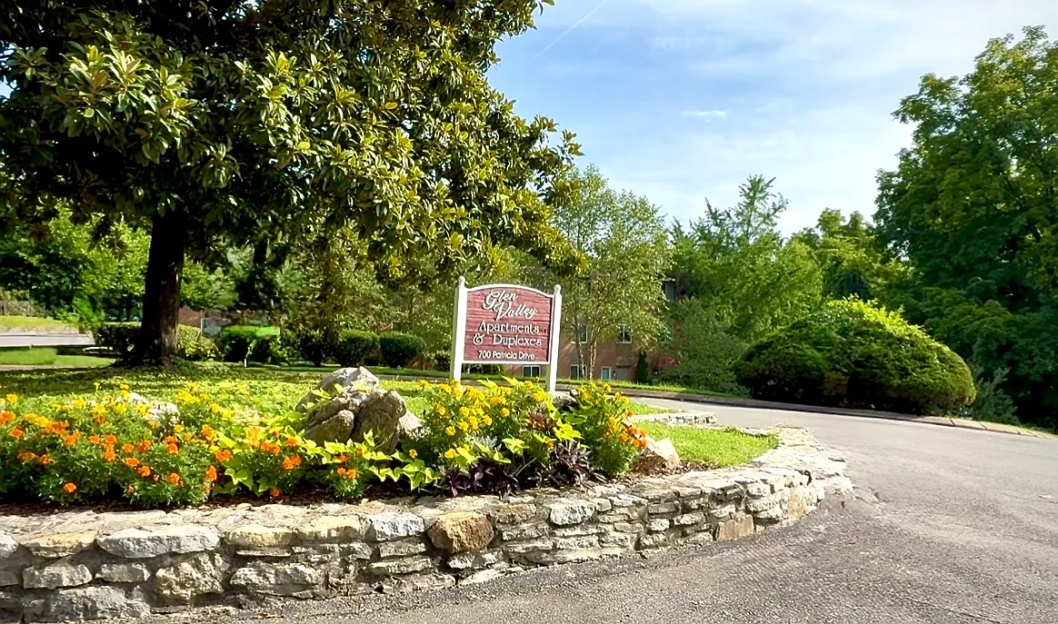 Glen Valley Apartments & Duplexes — Photo 1
