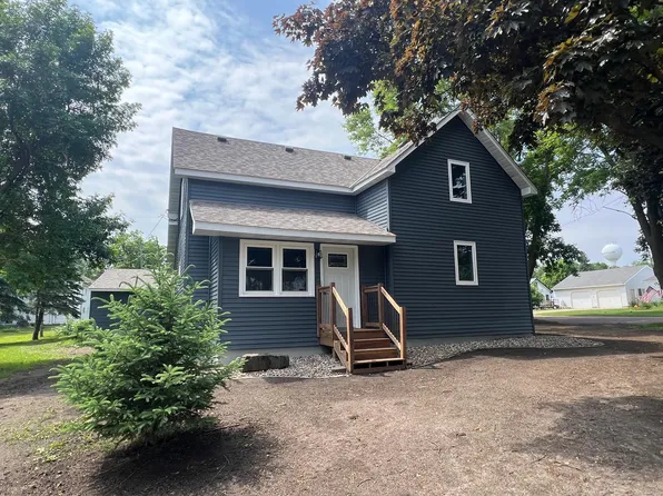 301 4th St N, Ellendale, MN 56026
