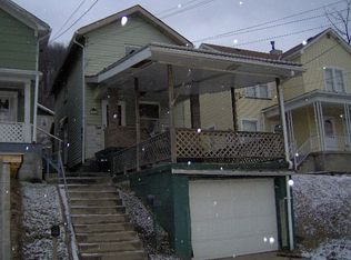 1018 Clifton St, Follansbee, WV 26037