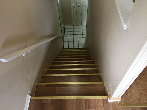2nd image of 1021 Quanset Ct #1021
