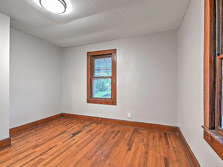 1630 Park St — Photo 18
