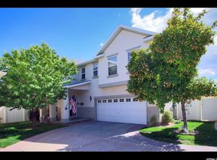 6771 W Tupelo Ln, West Jordan, UT 84081