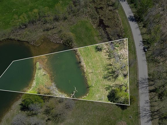 2nd image of Hunters Rd #14-15