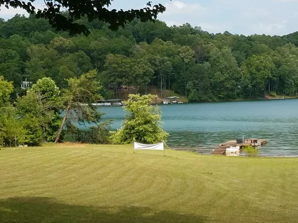 169 Ashe Point Dr, Hayesville, NC 28904