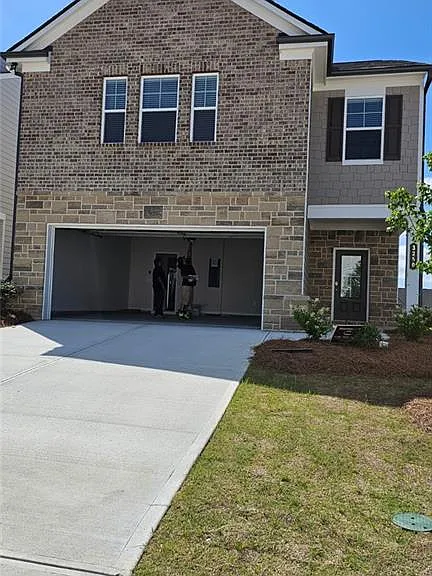 3250 Westgate Park Dr — Photo 1